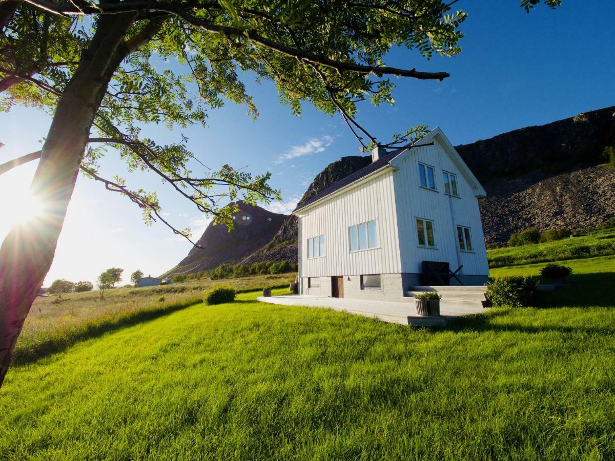 Ramberg Lodge Lofoten Bostad Экстерьер фото